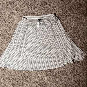 Women's Lane Bryant Asymmetrical Skirt with Cream and Gray Stripes Size 18/20